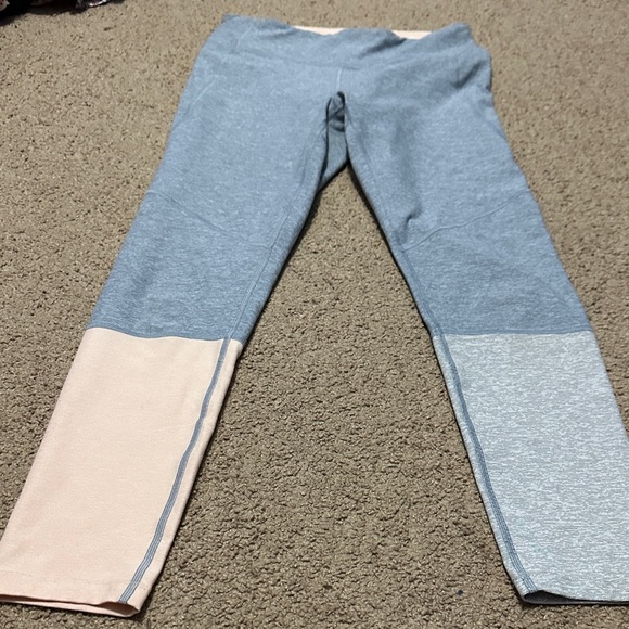 Outdoor Voices Women's Leggings in Gray and Cream - Picture 1 of 2